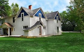 Willow Pond Bed And Breakfast